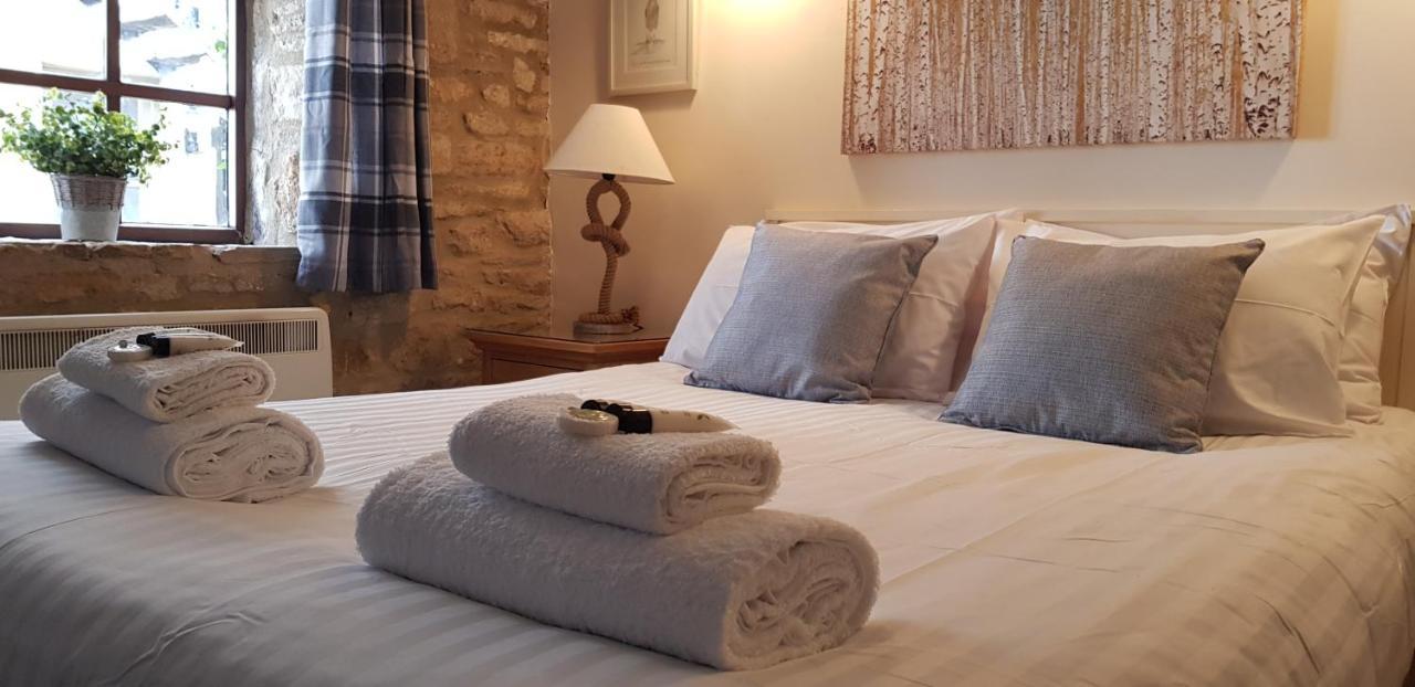 The Kings Arms Hotel Stow-on-the-Wold Екстериор снимка