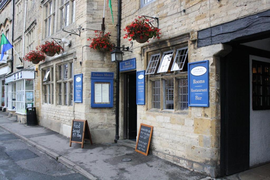 The Kings Arms Hotel Stow-on-the-Wold Екстериор снимка
