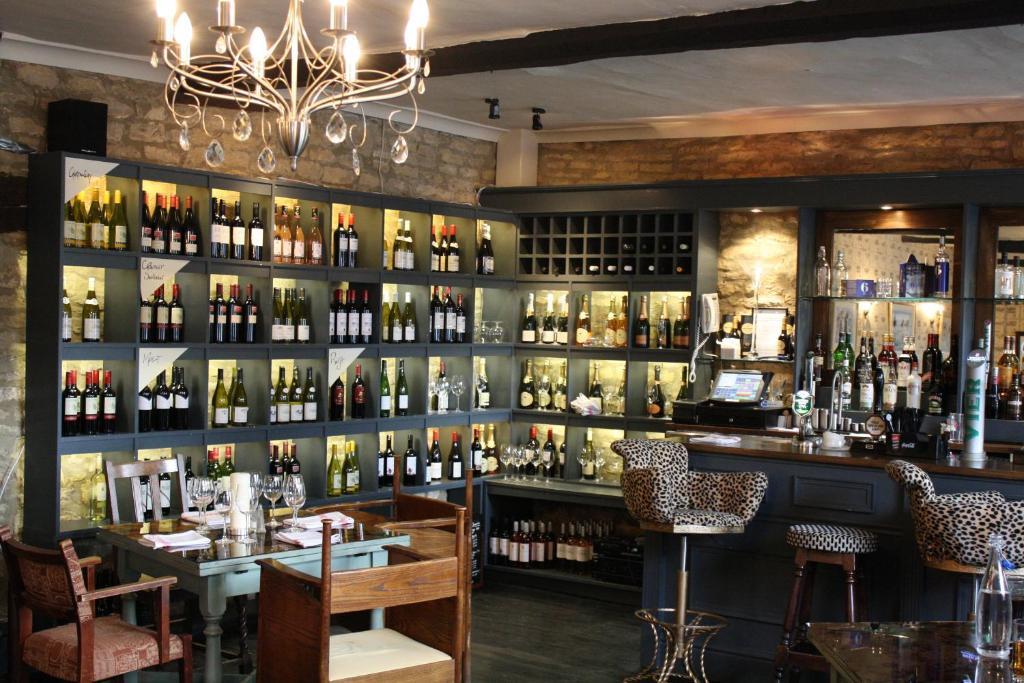 The Kings Arms Hotel Stow-on-the-Wold Екстериор снимка