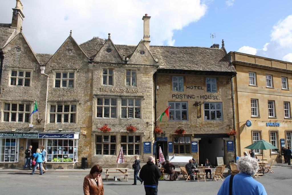 The Kings Arms Hotel Stow-on-the-Wold Екстериор снимка
